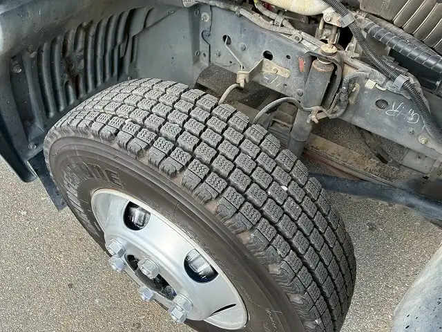 日野 レンジャー 中型/増トン ウイング エアサス ベッドの中古トラック画像20