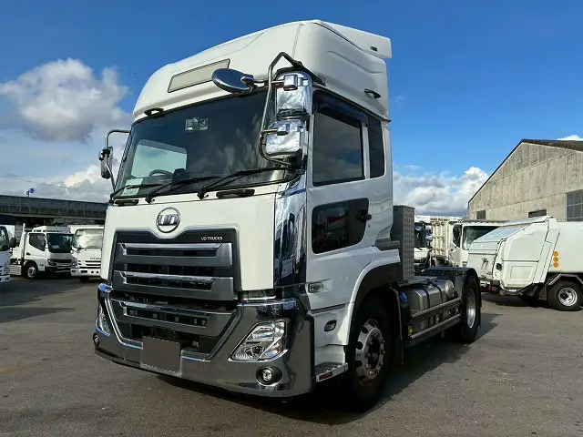 日産UD クオン 大型 トラクター ハイルーフ 1デフ の中古トラック【車両No.201116】