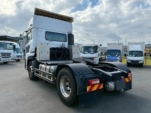 日産UD クオン 大型 トラクター ハイルーフ 1デフの中古トラック画像5