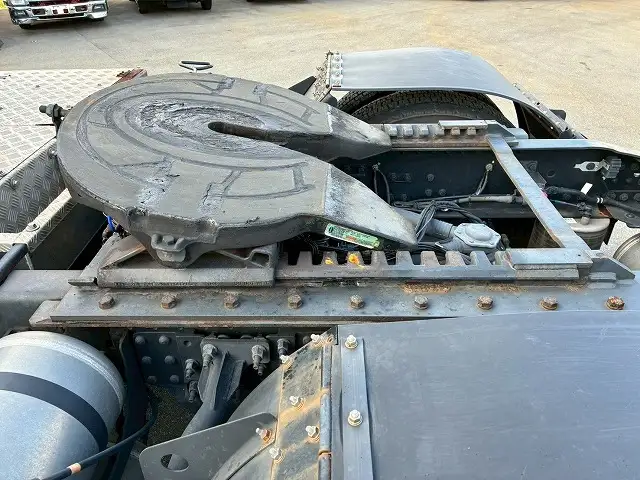 日産UD クオン 大型 トラクター ハイルーフ 1デフの中古トラック画像9