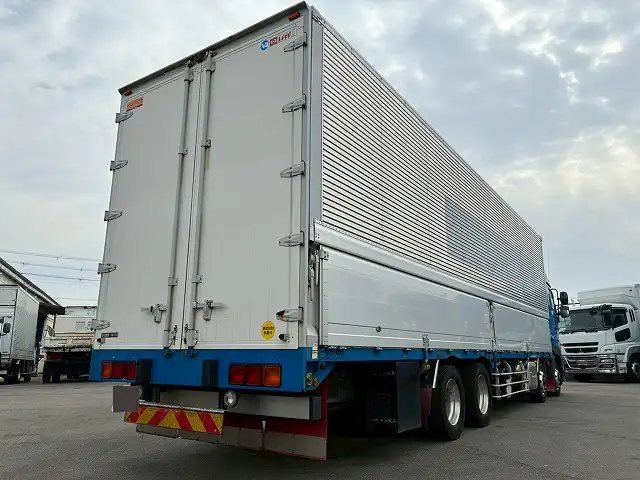 日野 プロフィア 大型 ウイング ハイルーフ エアサスの中古トラック画像3