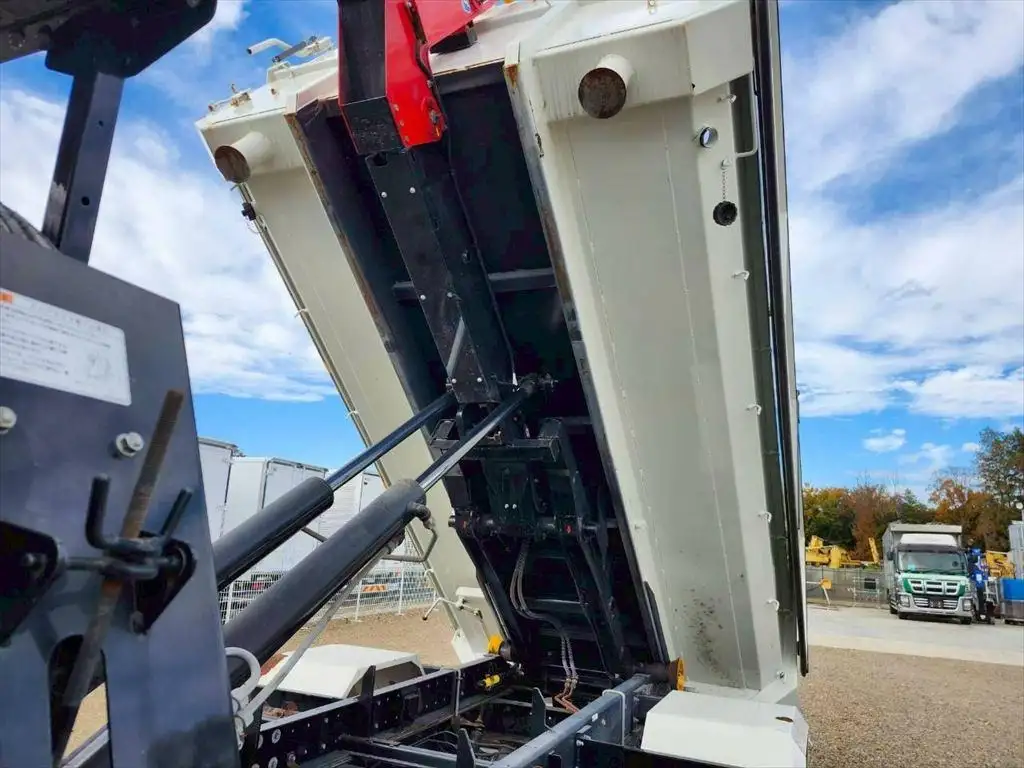 日野 レンジャー 中型/増トン アームロール コンテナ付き ツインホイストの中古トラック画像6