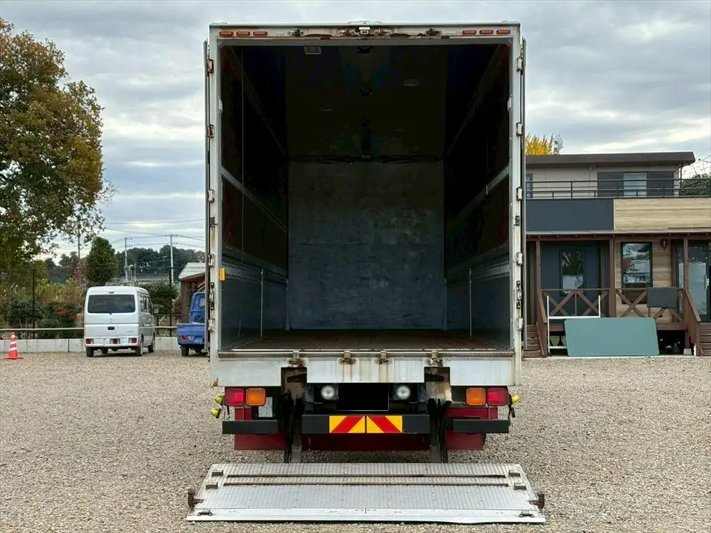 日野 プロフィア 大型 ウイング パワーゲート ハイルーフの中古トラック画像5