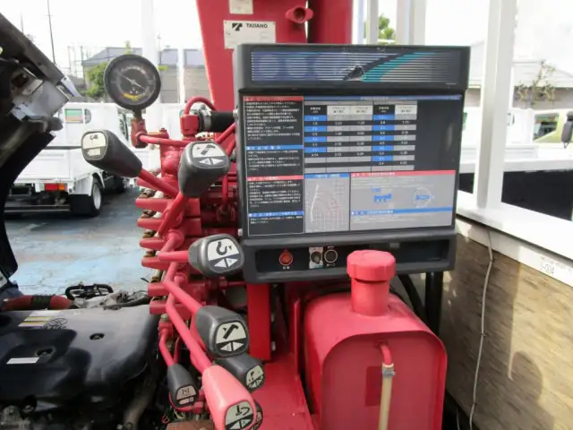 いすゞ エルフ 小型 クレーン付 3段 ラジコンの中古トラック画像8