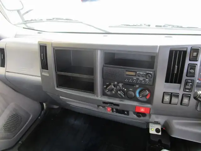 いすゞ エルフ 小型 クレーン付 3段 ラジコンの中古トラック画像13