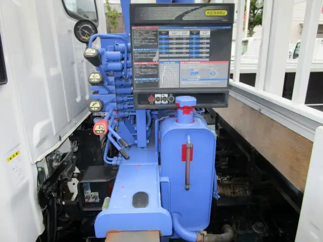 いすゞ エルフ 小型 クレーン付 3段 ラジコンの中古トラック画像7