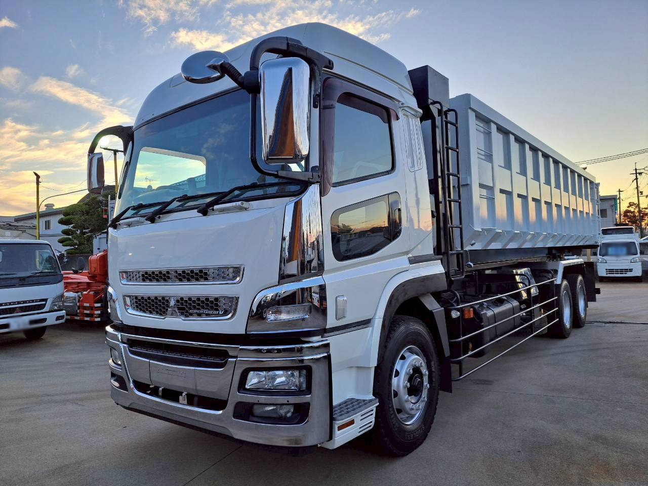 三菱 スーパーグレート 大型 アームロール