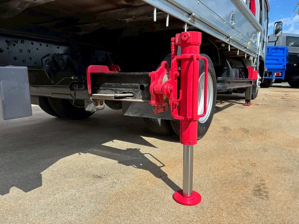 いすゞ エルフ 小型 車両重機運搬 4段クレーン ラジコンの中古トラック画像13