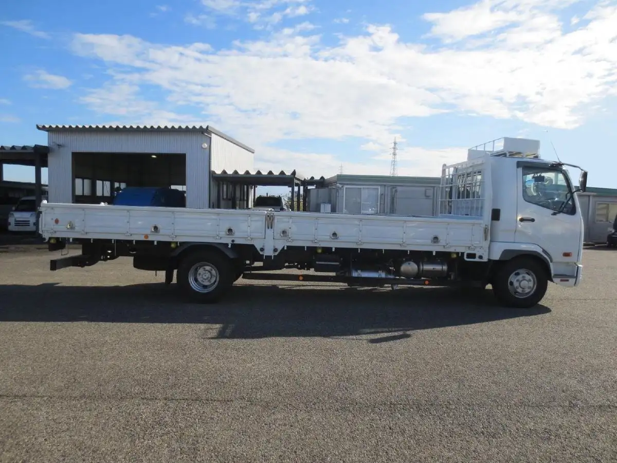 三菱 ファイター 中型/増トン 平ボディ 床鉄板 2KG-FK72Fの中古トラック画像4