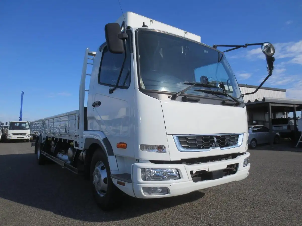 三菱 ファイター 中型/増トン 平ボディ 床鉄板 2KG-FK72Fの中古トラック画像3