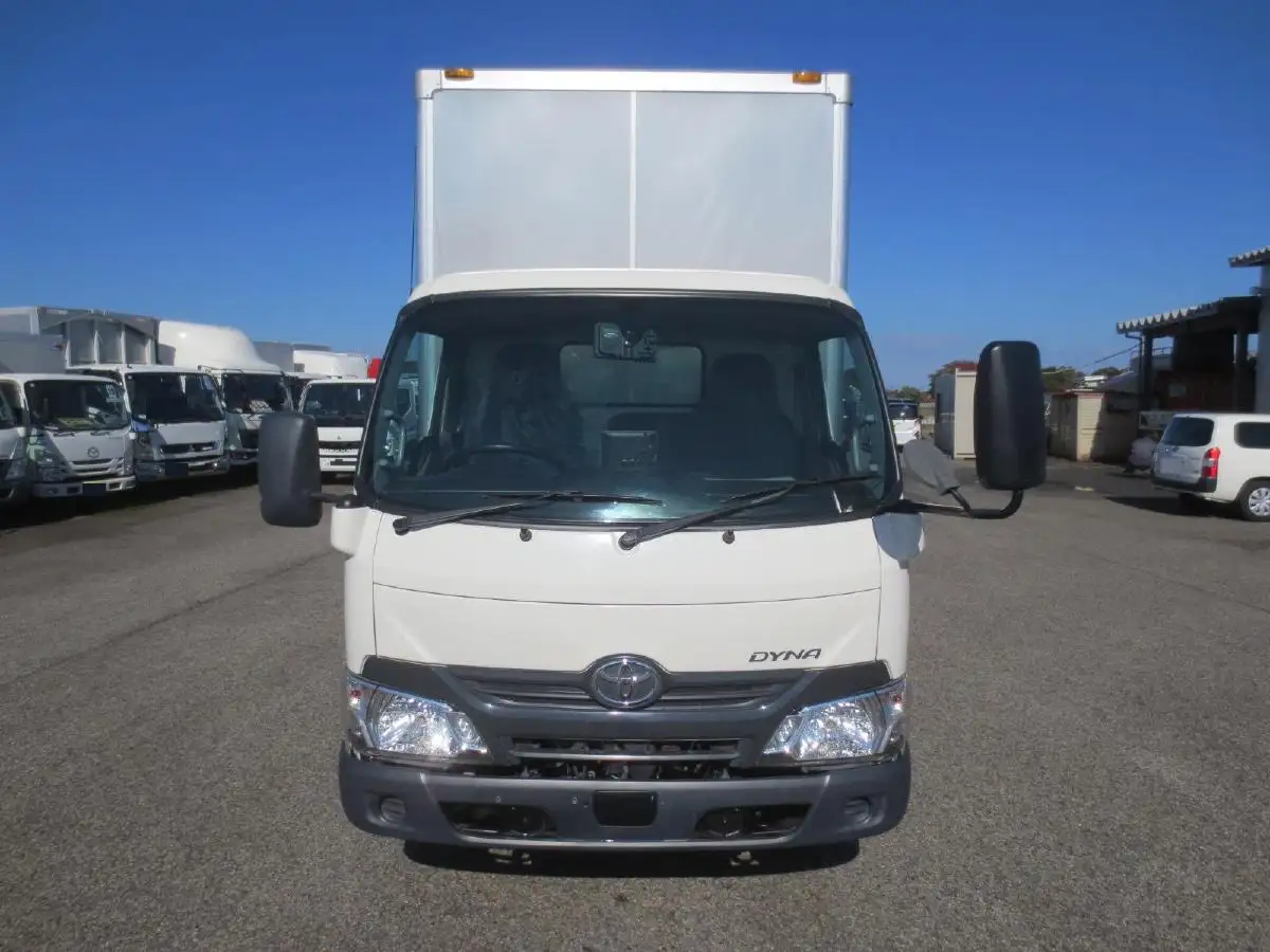 トヨタ ダイナ 小型 アルミバン サイドドア TPG-XZC605の中古トラック画像2