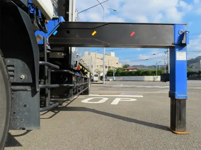 いすゞ フォワード 中型/増トン クレーン付 アルミブロック エアサスの中古トラック画像9