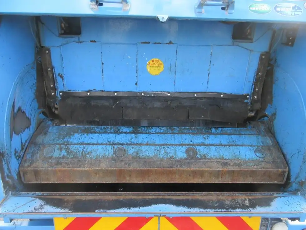 日産UD コンドル 中型/増トン パッカー車 巻き込み式 回転ダンプ式の中古トラック画像6