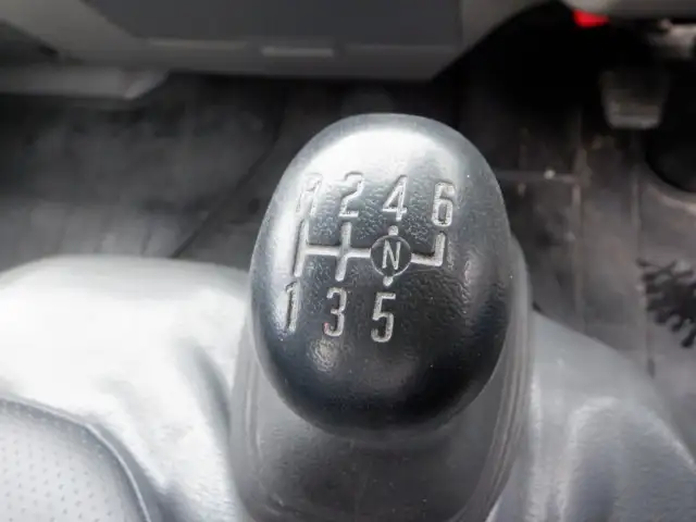 いすゞ エルフ 小型 高所・建柱車 高所作業車 BKG-NKR85Nの中古トラック画像14