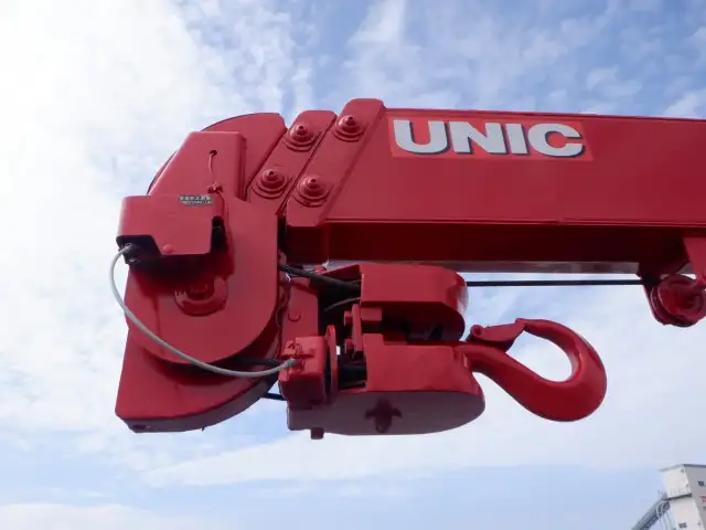 いすゞ エルフ 小型 クレーン付 床鉄板 3段の中古トラック画像8