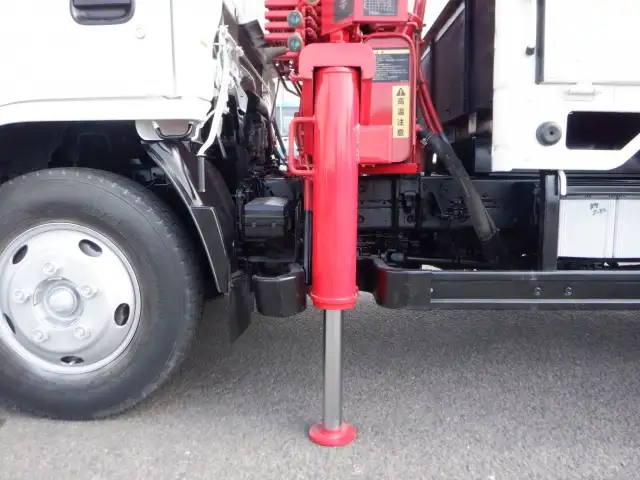 いすゞ エルフ 小型 クレーン付 床鉄板 3段の中古トラック画像9