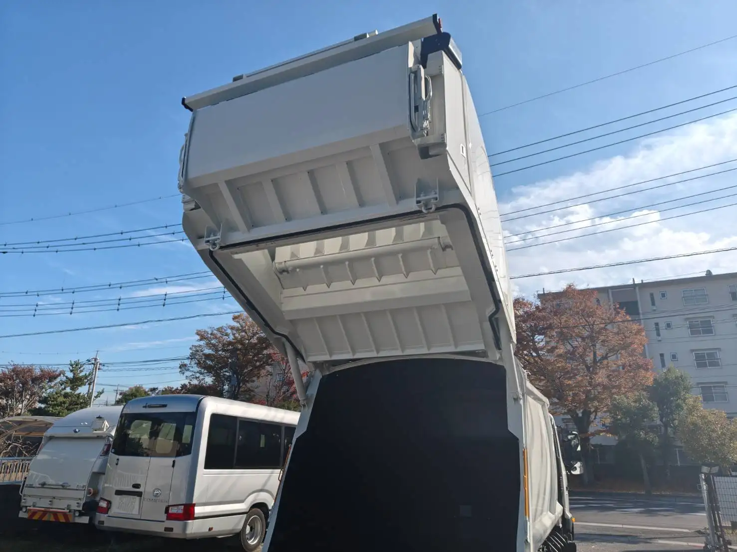 日野 レンジャー 中型/増トン パッカー車 プレス式 2PG-FC2ABAの中古トラック画像8