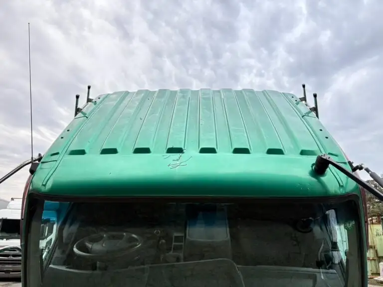 三菱 ファイター 中型/増トン 平ボディ ベッド QKG-FK62FZの中古トラック画像9