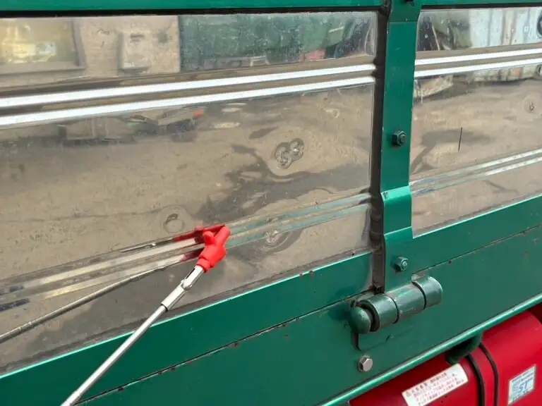 三菱 ファイター 中型/増トン 平ボディ ベッド QKG-FK62FZの中古トラック画像8