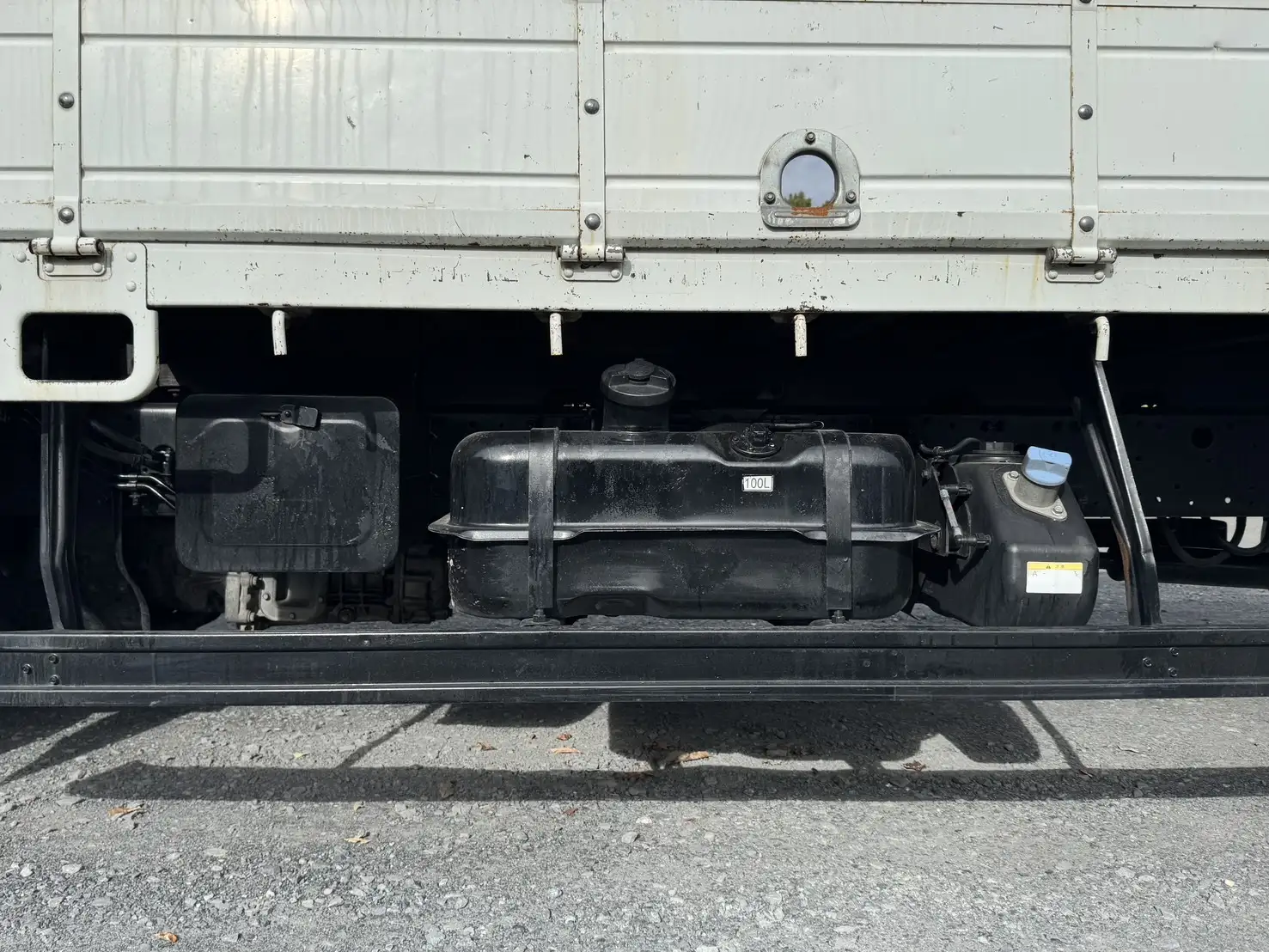 三菱 ファイター 中型/増トン 平ボディ ベッド TKG-FK61Fの中古トラック画像15