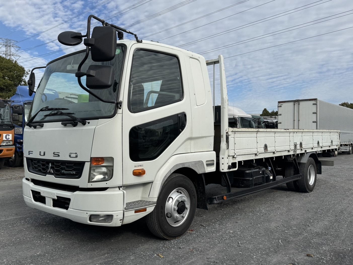 三菱 ファイター 中型/増トン 平ボディ 標準