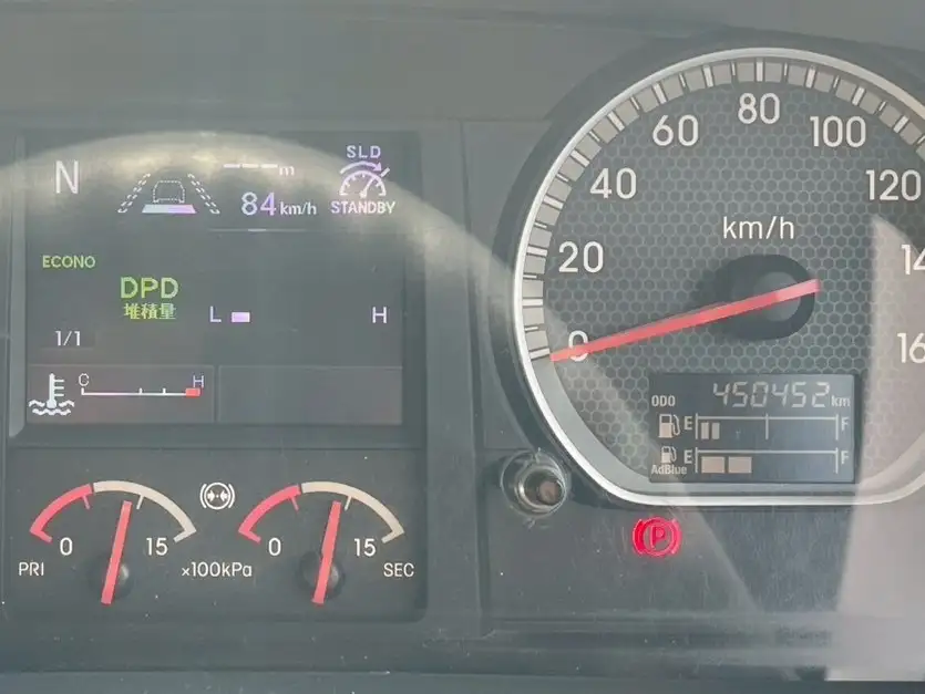 いすゞ フォワード 中型/増トン 平ボディ 床鉄板 ベッドの中古トラック画像13