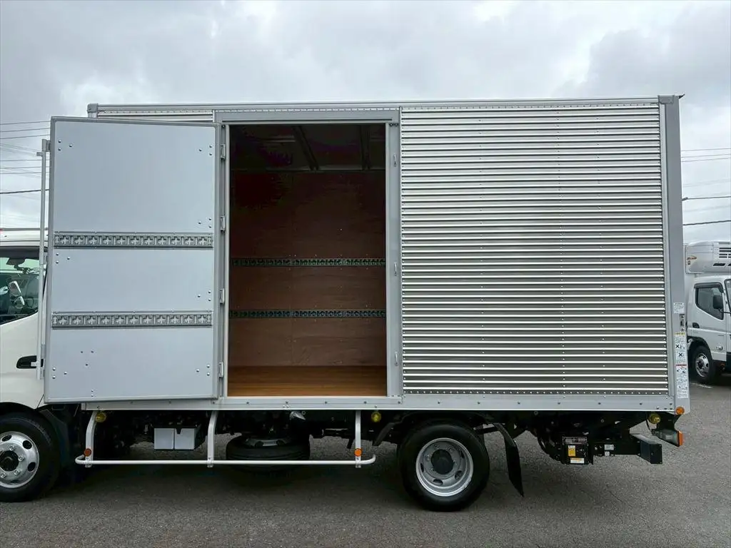 日野 デュトロ 小型 アルミバン パワーゲート サイドドアの中古トラック画像5