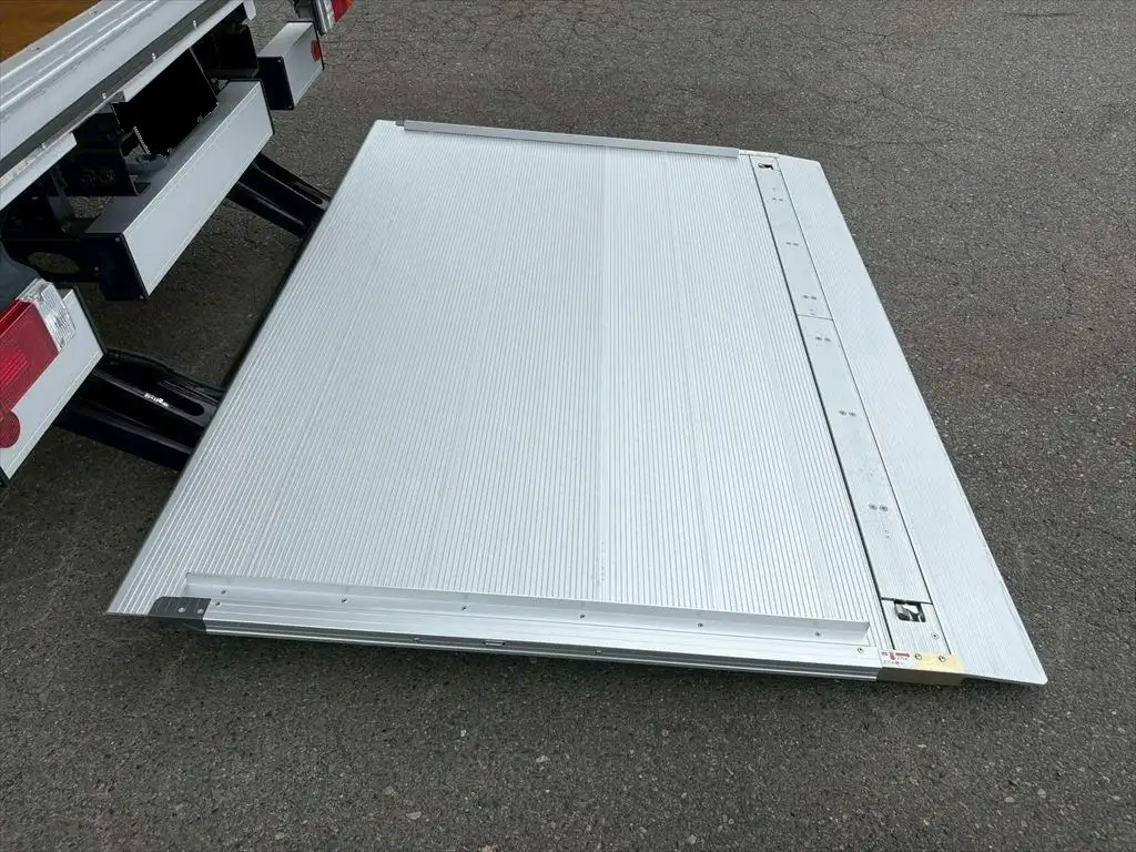 日野 デュトロ 小型 アルミバン パワーゲート サイドドアの中古トラック画像12