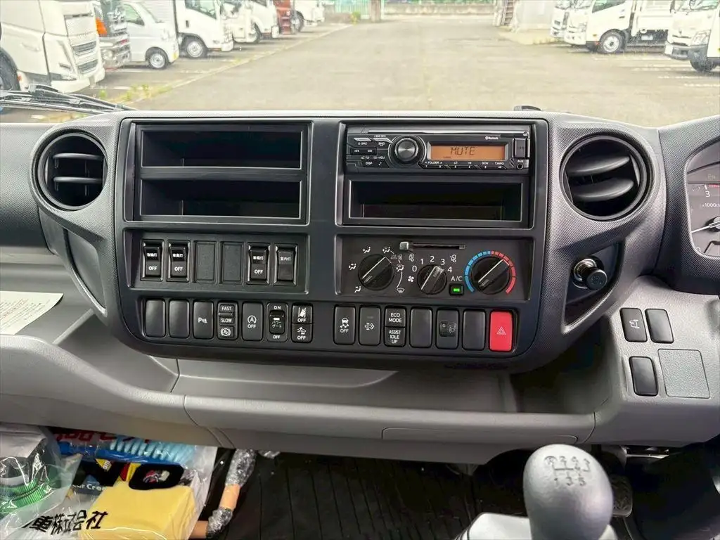 日野 デュトロ 小型 アルミバン パワーゲート サイドドアの中古トラック画像14