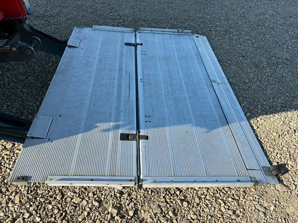 日野 レンジャー 中型/増トン 冷凍冷蔵 低温 パワーゲートの中古トラック画像12