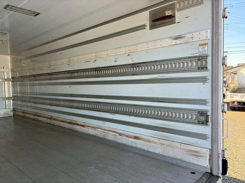 日野 レンジャー 中型/増トン 冷凍冷蔵 低温 パワーゲートの中古トラック画像10