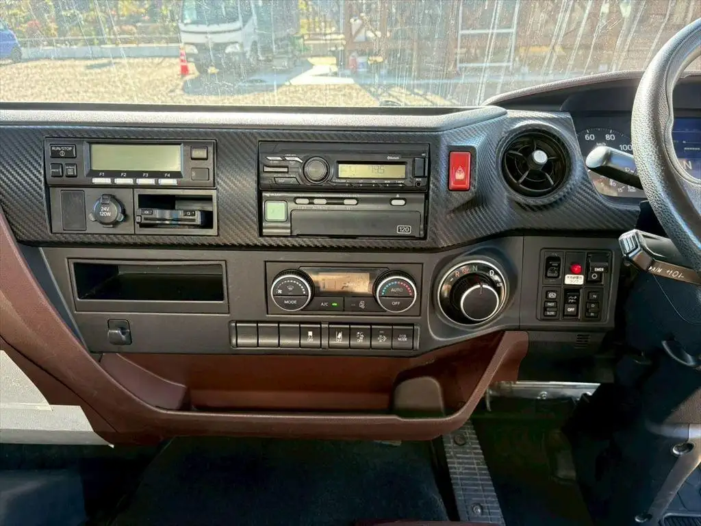 日野 レンジャー 中型/増トン 冷凍冷蔵 低温 パワーゲートの中古トラック画像15