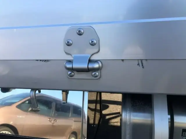 三菱 ファイター 中型/増トン 平ボディ アルミブロック 2KG-FK71Fの中古トラック画像10