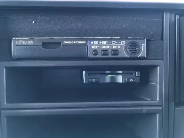 三菱 ファイター 中型/増トン 平ボディ アルミブロック 2KG-FK71Fの中古トラック画像13