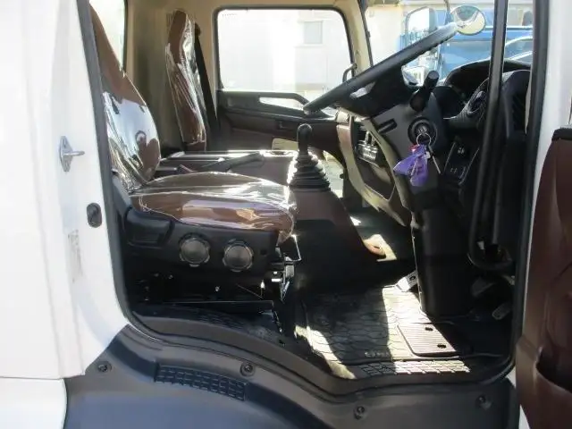 日野 レンジャー 中型/増トン アルミバン パワーゲート サイドドアの中古トラック画像11