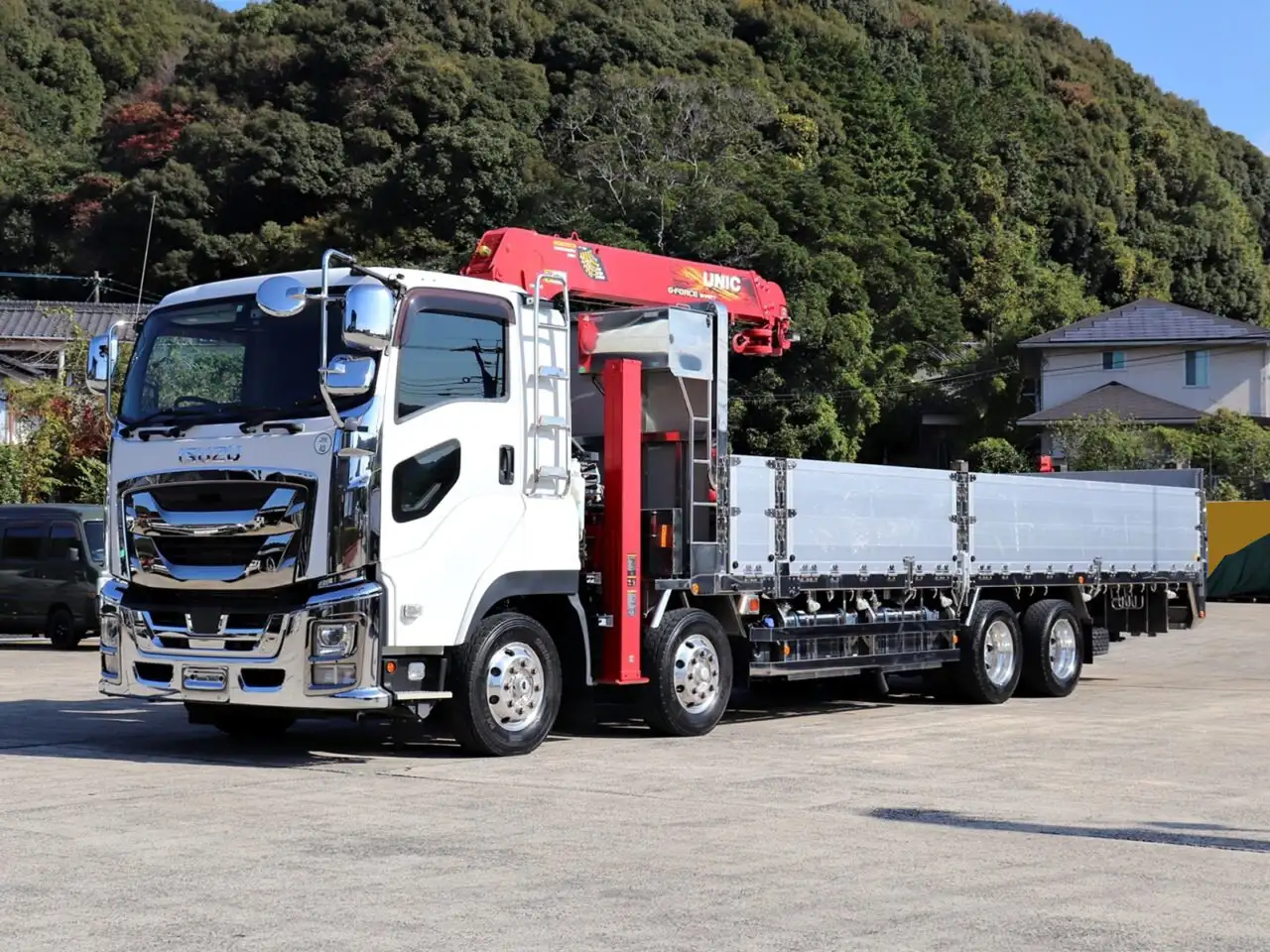 いすゞ ギガ 大型 車両重機運搬 4段クレーン ラジコン の中古トラック【車両No.201490】