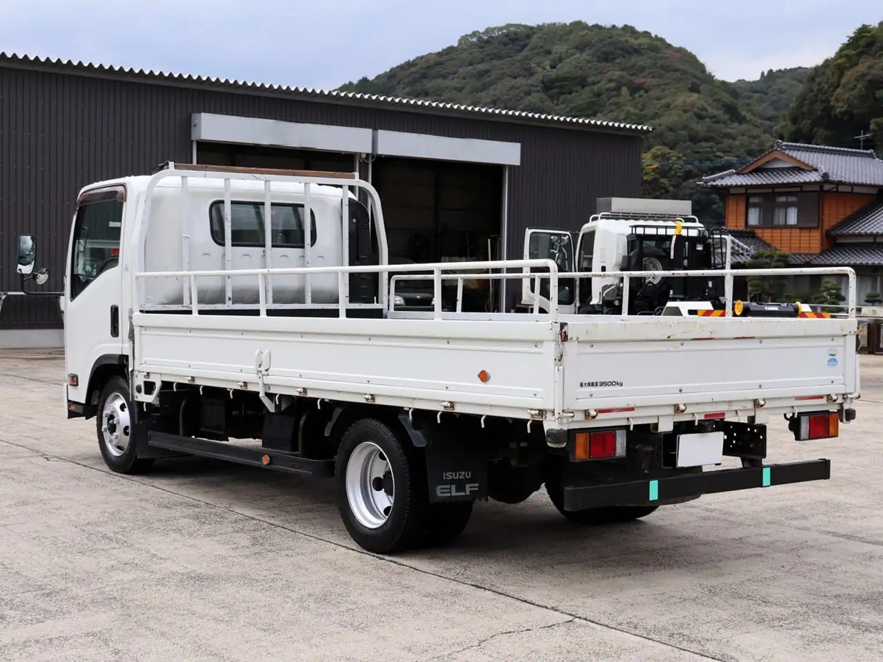 いすゞ エルフ 小型 平ボディ TKG-NPR85AR H25の中古トラック画像5