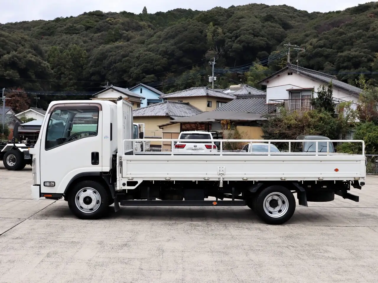 いすゞ エルフ 小型 平ボディ TKG-NPR85AR H25の中古トラック画像6