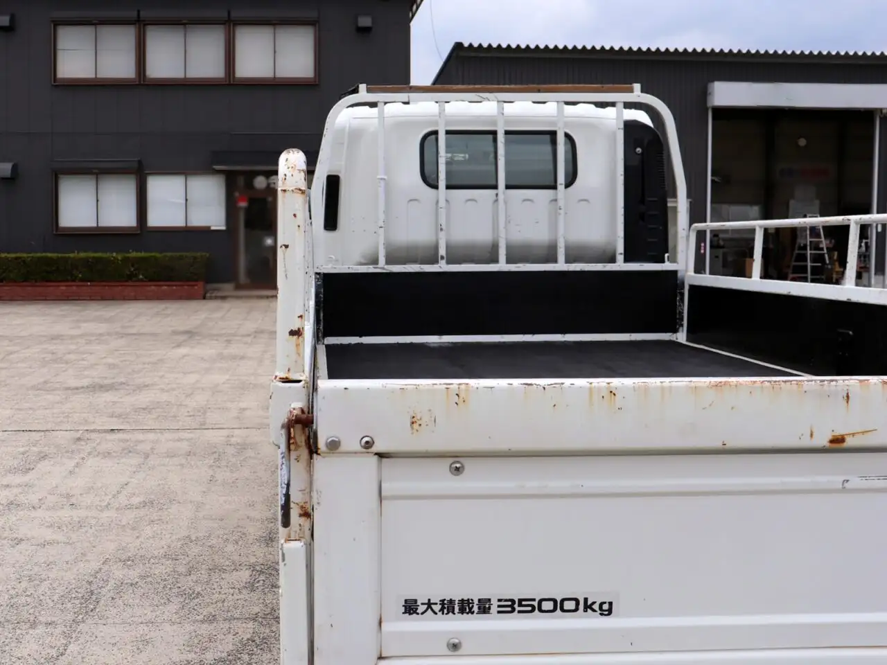 いすゞ エルフ 小型 平ボディ TKG-NPR85AR H25の中古トラック画像8