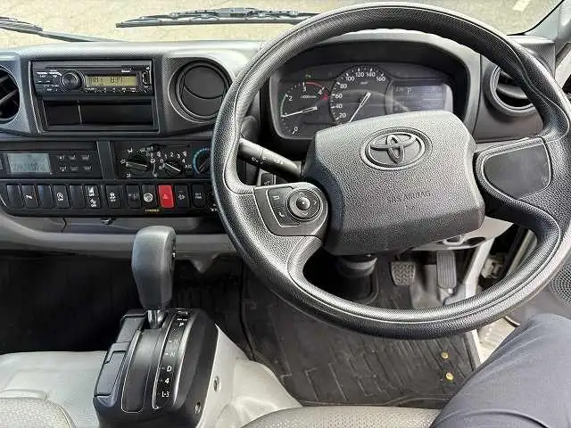 トヨタ ダイナ 小型 冷凍冷蔵 低温 床アルミの中古トラック画像14