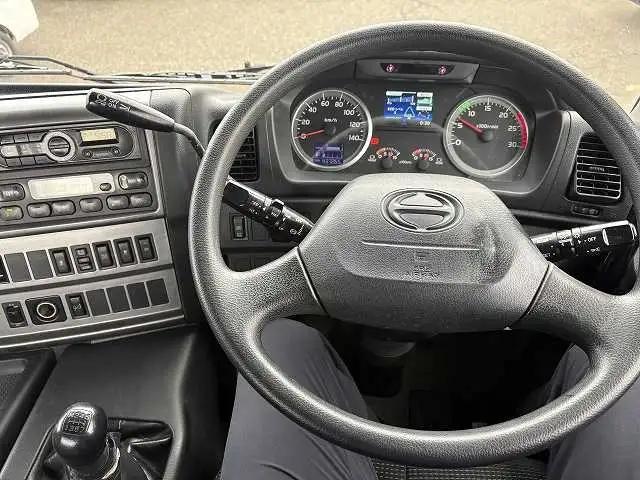 日野 プロフィア 大型 トラクター ハイルーフ 1デフの中古トラック画像14