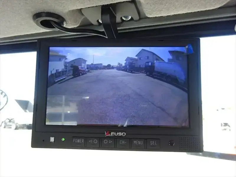 三菱 ファイター 中型/増トン 平ボディ 2KG-FK62F R7の中古トラック画像14