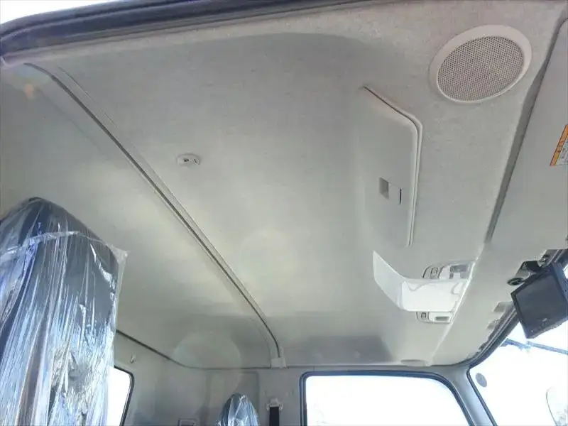 三菱 ファイター 中型/増トン 平ボディ 2KG-FK62F R7の中古トラック画像15