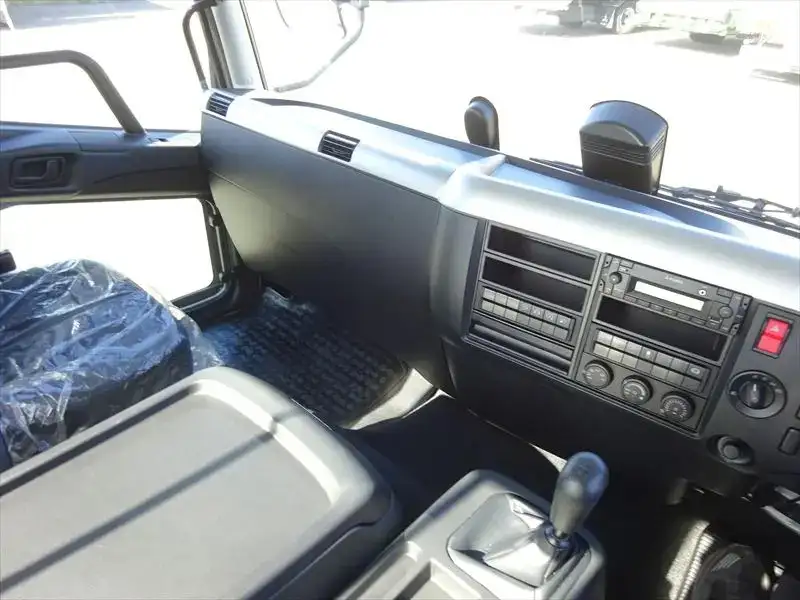 三菱 ファイター 中型/増トン 平ボディ 2KG-FK62F R7の中古トラック画像13