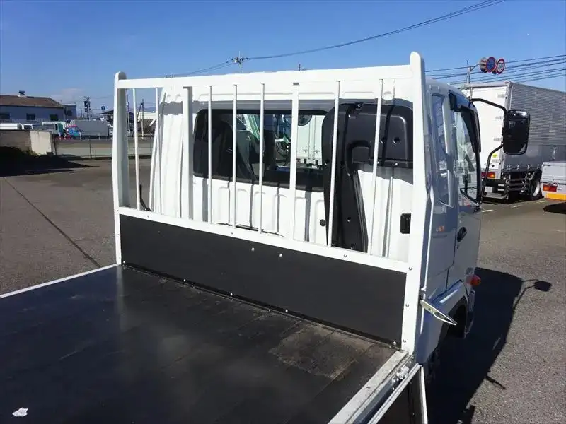 三菱 ファイター 中型/増トン 平ボディ 2KG-FK62F R7の中古トラック画像8