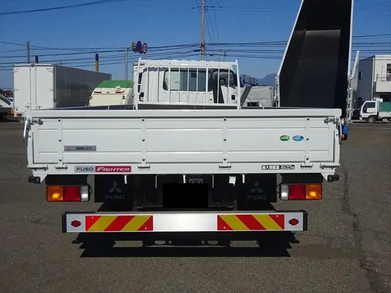 三菱 ファイター 中型/増トン 平ボディ 2KG-FK62F R7の中古トラック画像4
