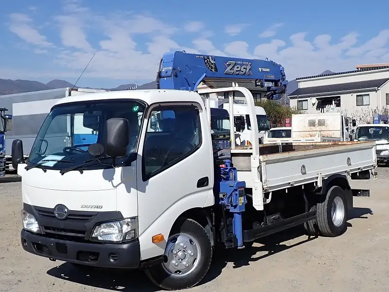 日野 デュトロ 小型 クレーン付 4段 ラジコン の中古トラック【車両No.201476】
