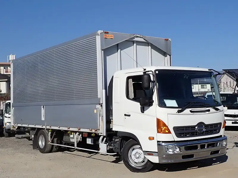 日野 レンジャー 中型/増トン ウイング パワーゲート エアサスの中古トラック画像3