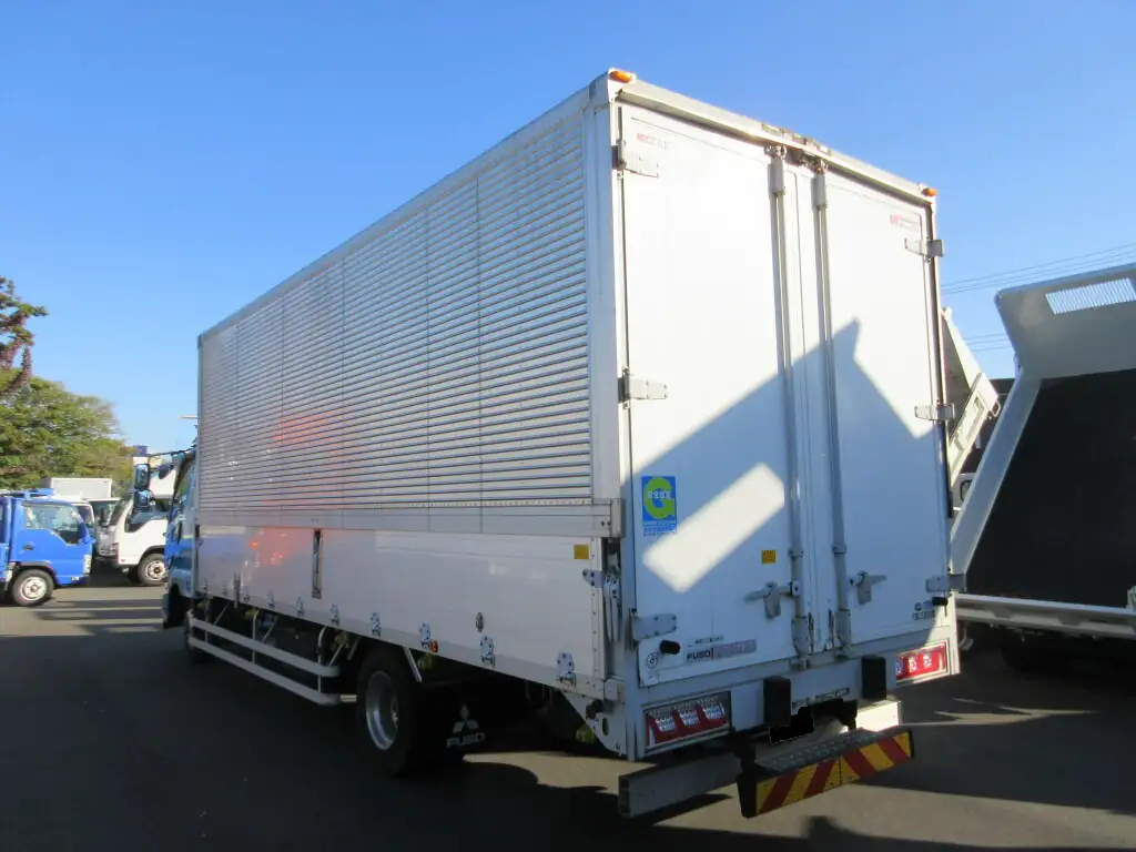 三菱 ファイター 中型/増トン ウイング エアサス ベッドの中古トラック画像5
