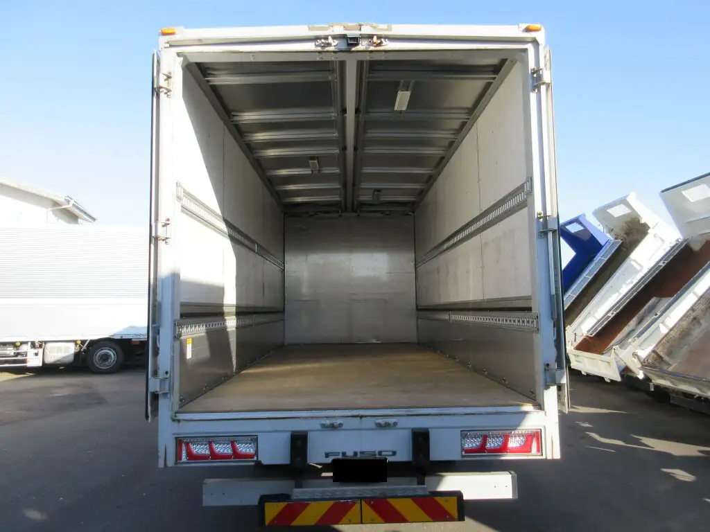 三菱 ファイター 中型/増トン ウイング エアサス ベッドの中古トラック画像6